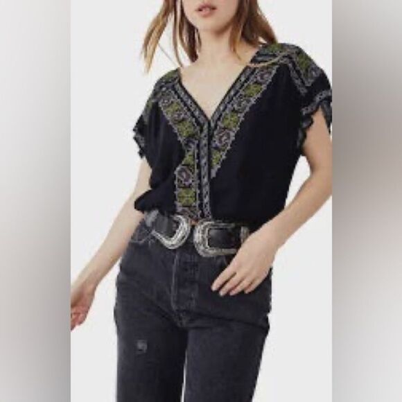 Free People Tops - Free People Luca Embroidered Top XS Boho Cropped​​​​​​​
